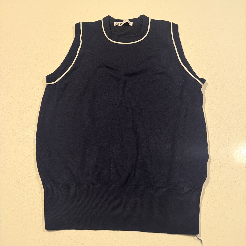 Zara Navy Sleeveless Knit Top with Cream Trim